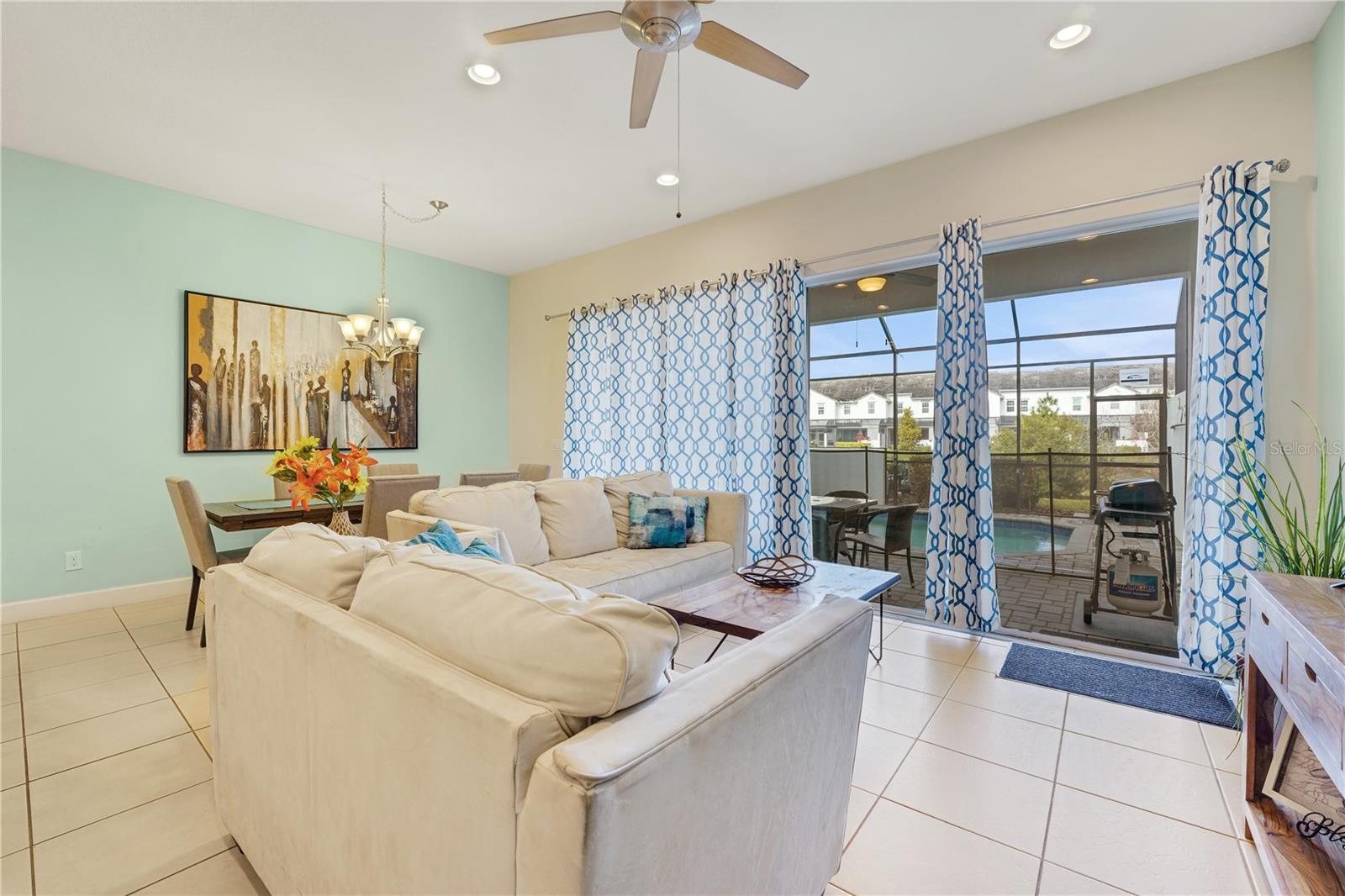 Image 5 of 53 For 341 Captiva Drive