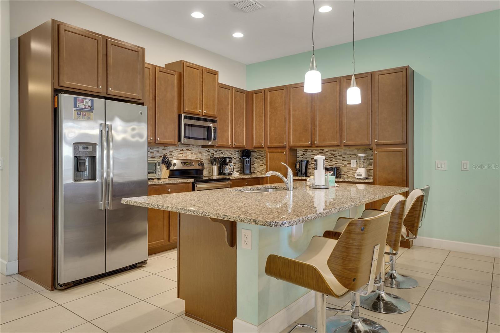 Image 6 of 53 For 341 Captiva Drive