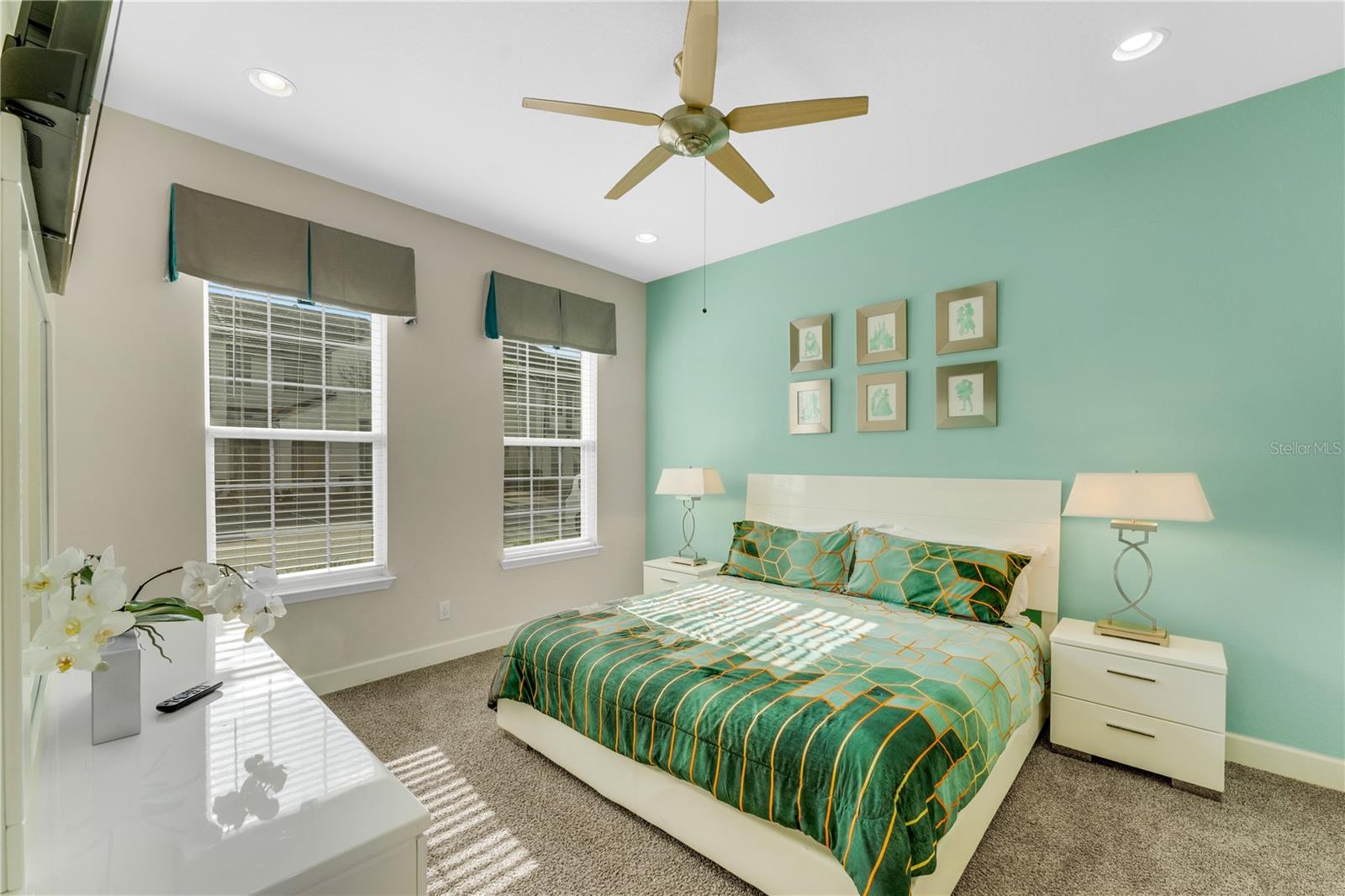 Image 9 of 53 For 341 Captiva Drive