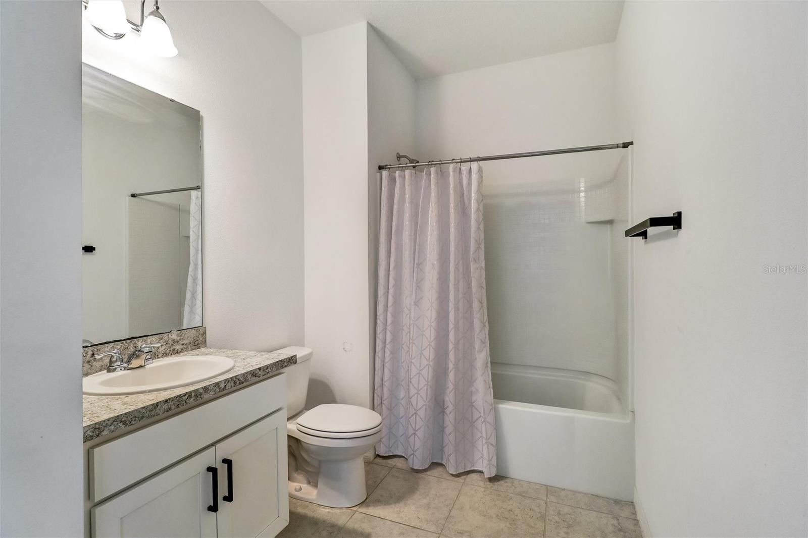 Image 15 of 54 For 5860 Bovine Drive