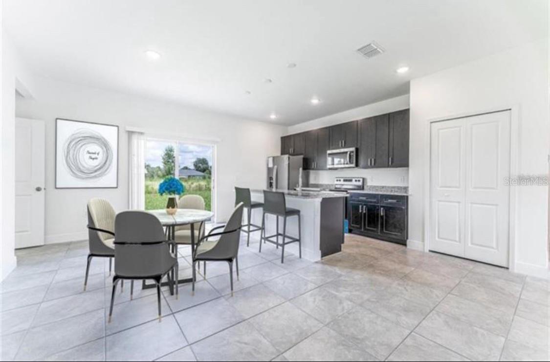 Image 3 of 27 For 799 Country Club Boulevard