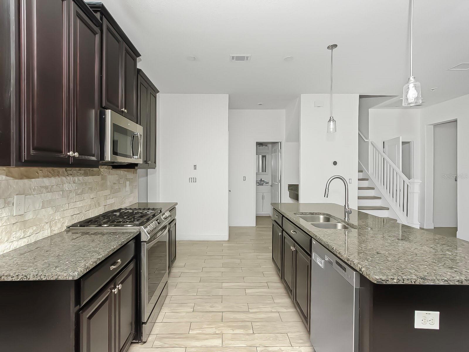 Image 10 of 55 For 8235 Bird Whistle Lane