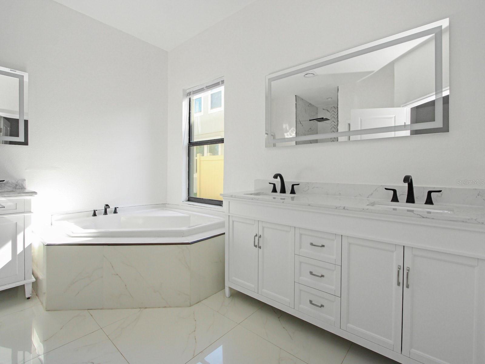 Image 28 of 55 For 8235 Bird Whistle Lane