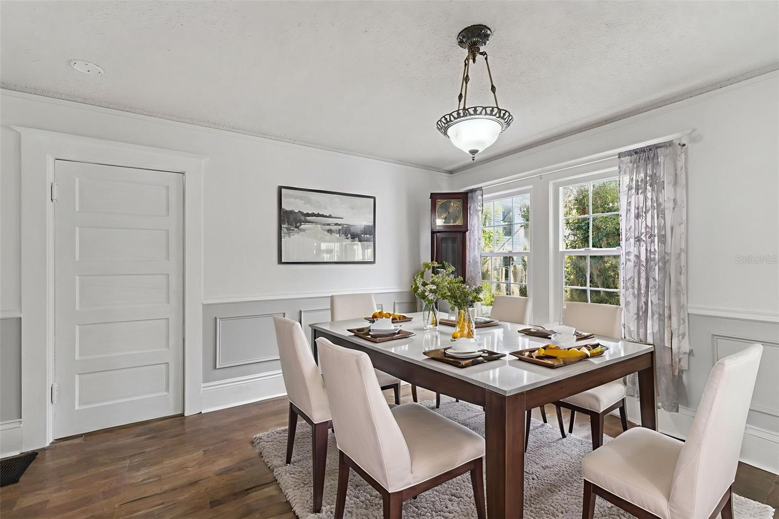 Image 12 of 49 For 431 Sans Souci Avenue