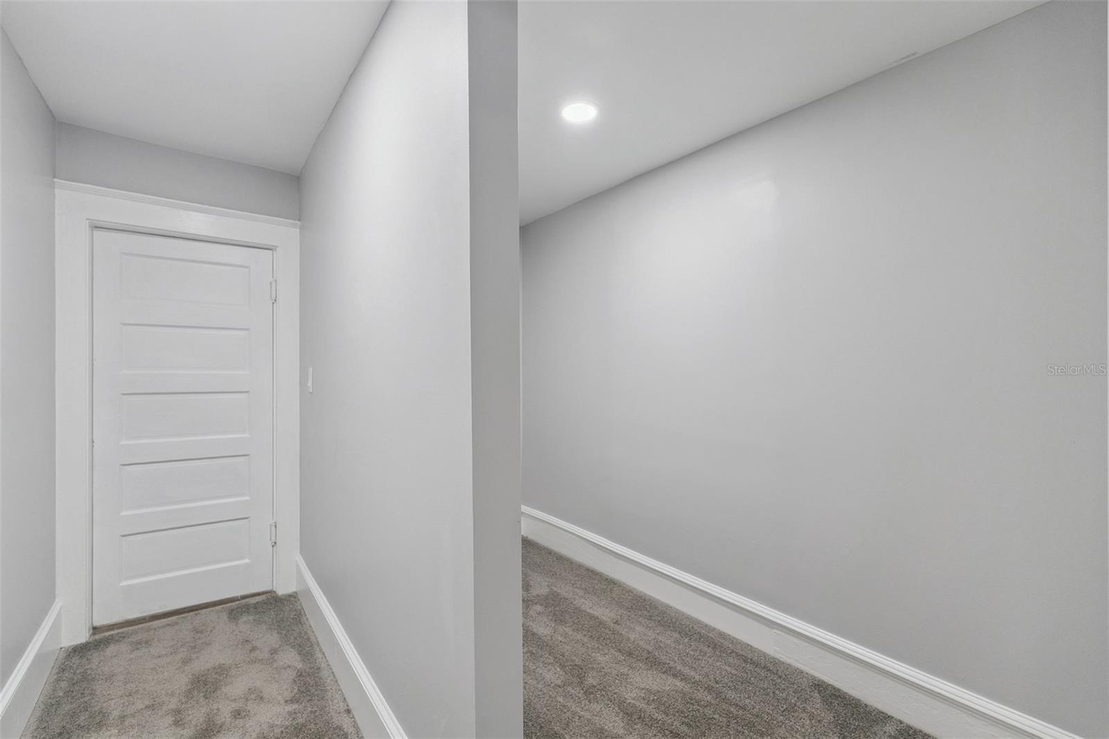 Image 23 of 49 For 431 Sans Souci Avenue