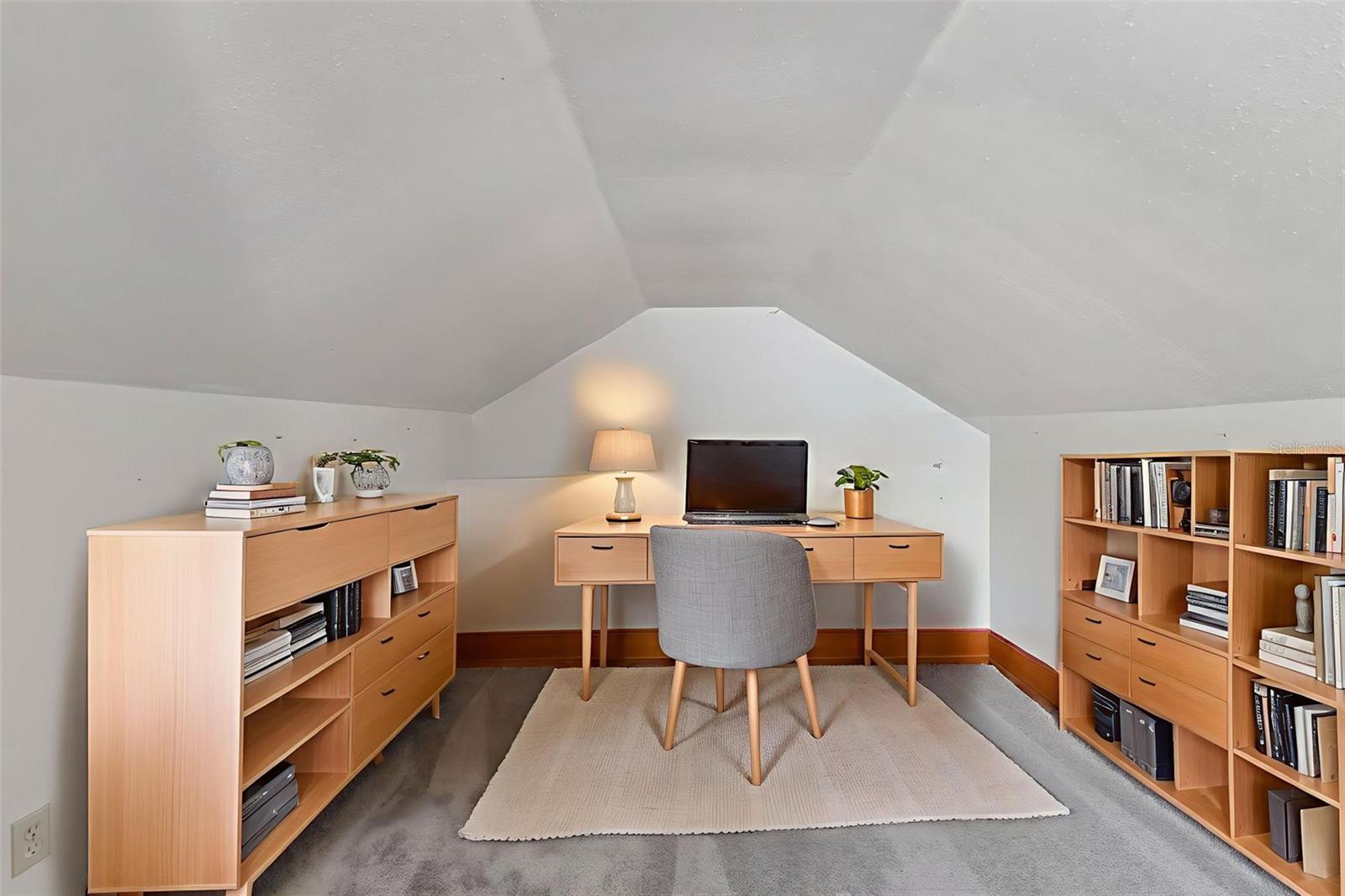 Image 31 of 49 For 431 Sans Souci Avenue