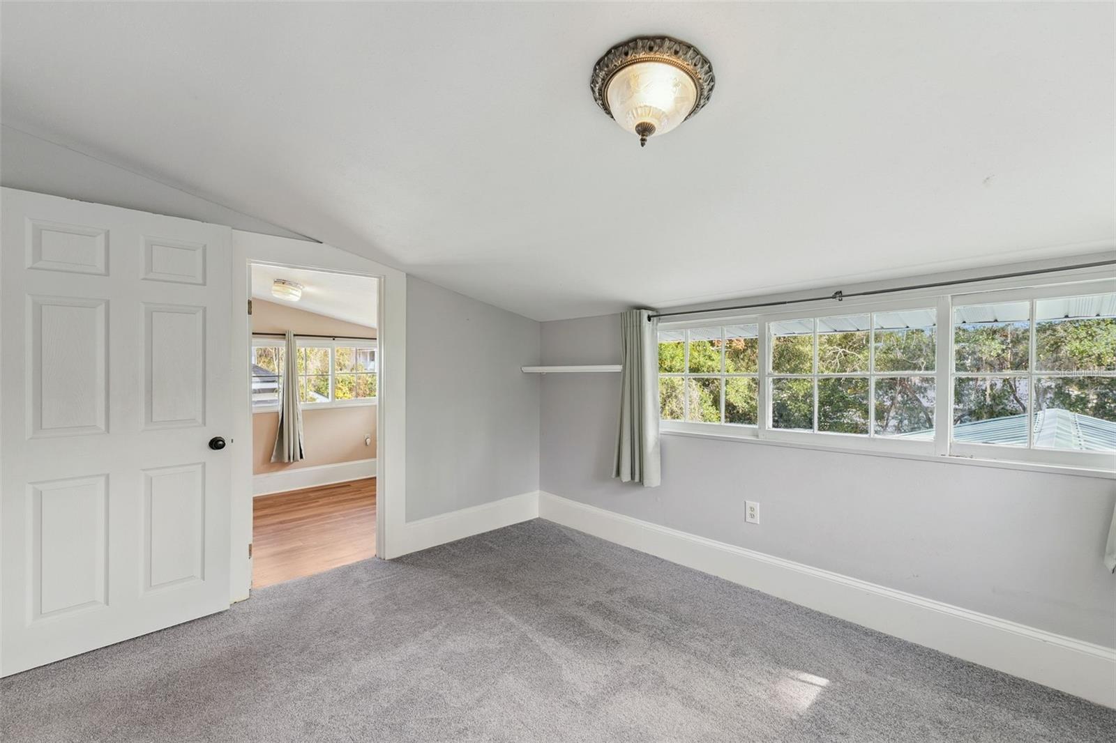 Image 36 of 49 For 431 Sans Souci Avenue