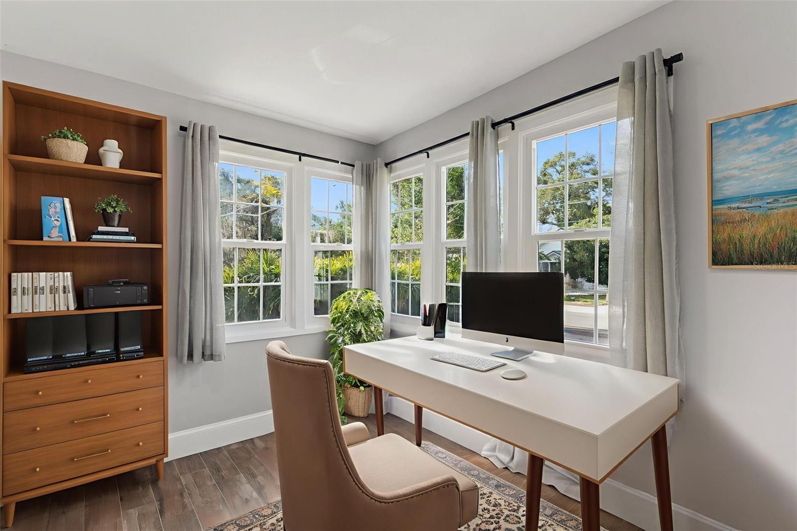 Image 9 of 49 For 431 Sans Souci Avenue