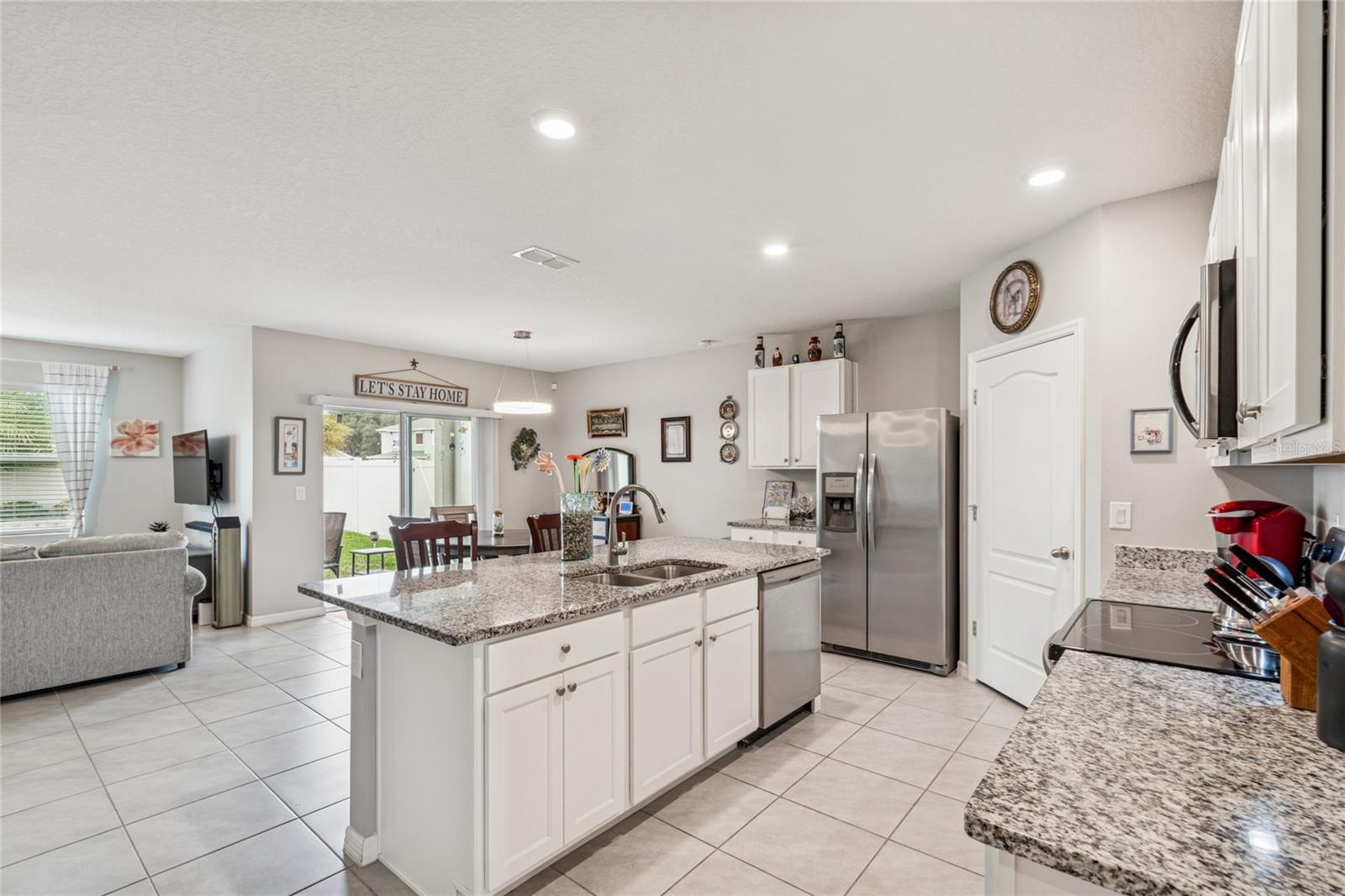 Image 10 of 81 For 2055 White Pelican Terrace