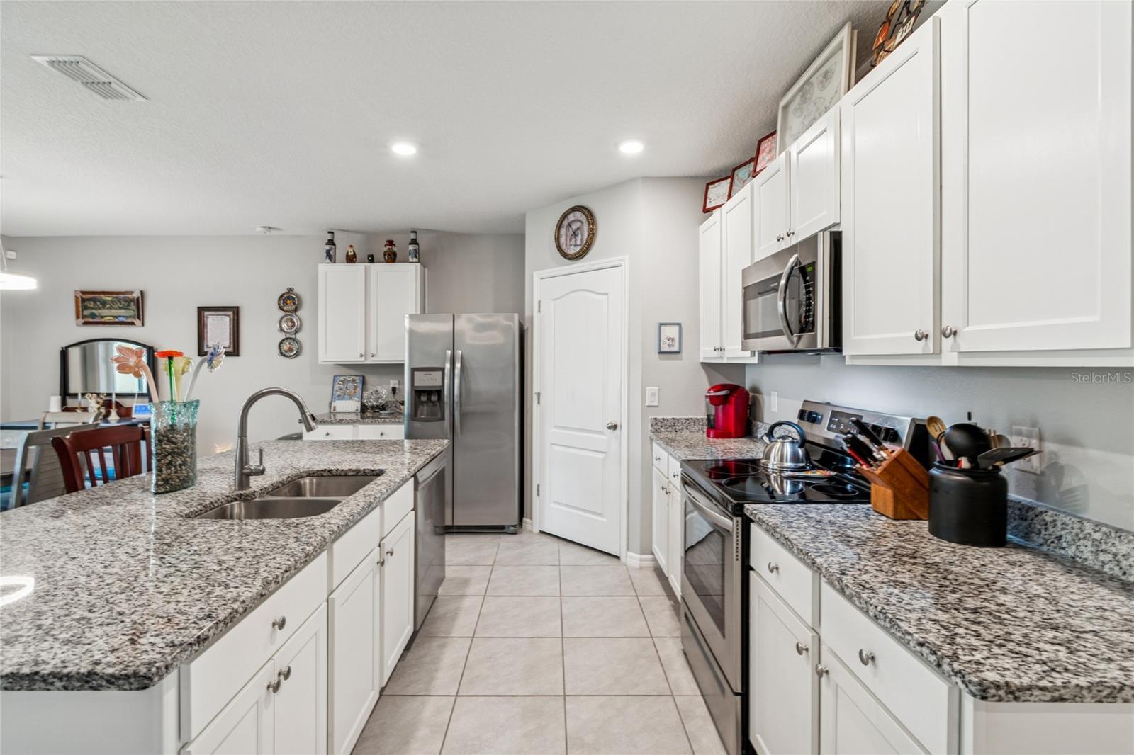 Image 11 of 81 For 2055 White Pelican Terrace