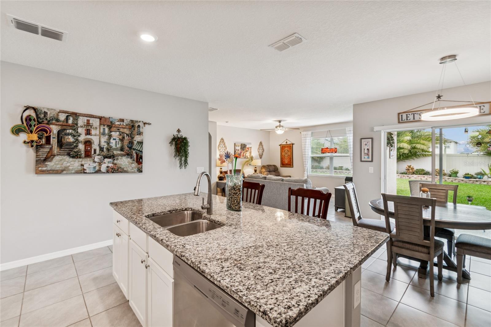 Image 12 of 81 For 2055 White Pelican Terrace