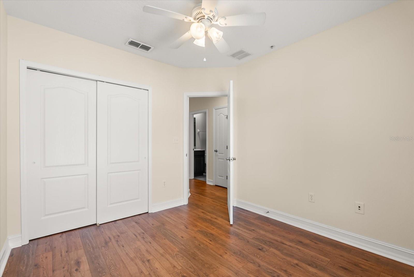 Image 26 of 43 For 4240 Messina Drive