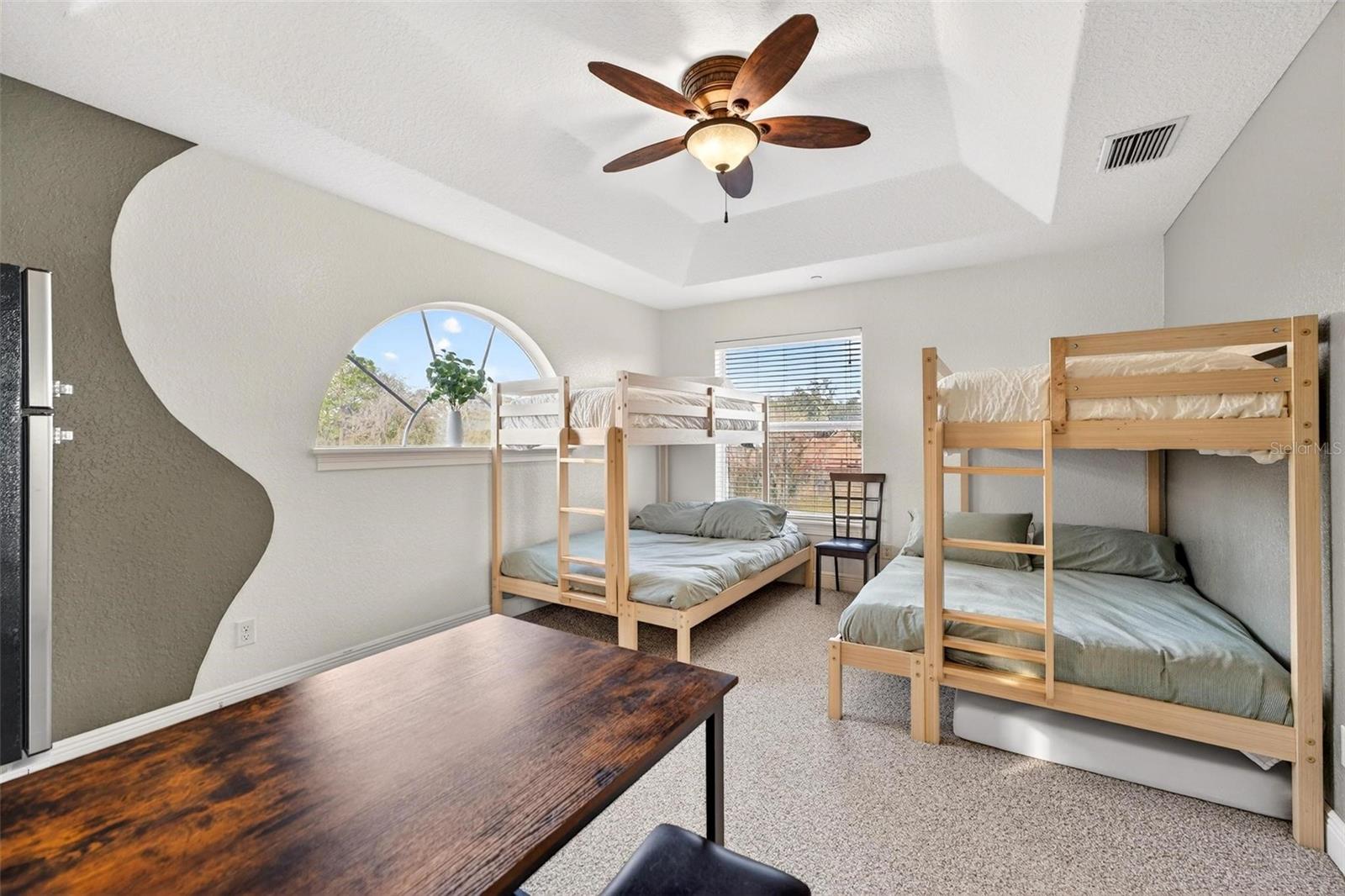 Image 24 of 40 For 20106 Sunset Landing Avenue