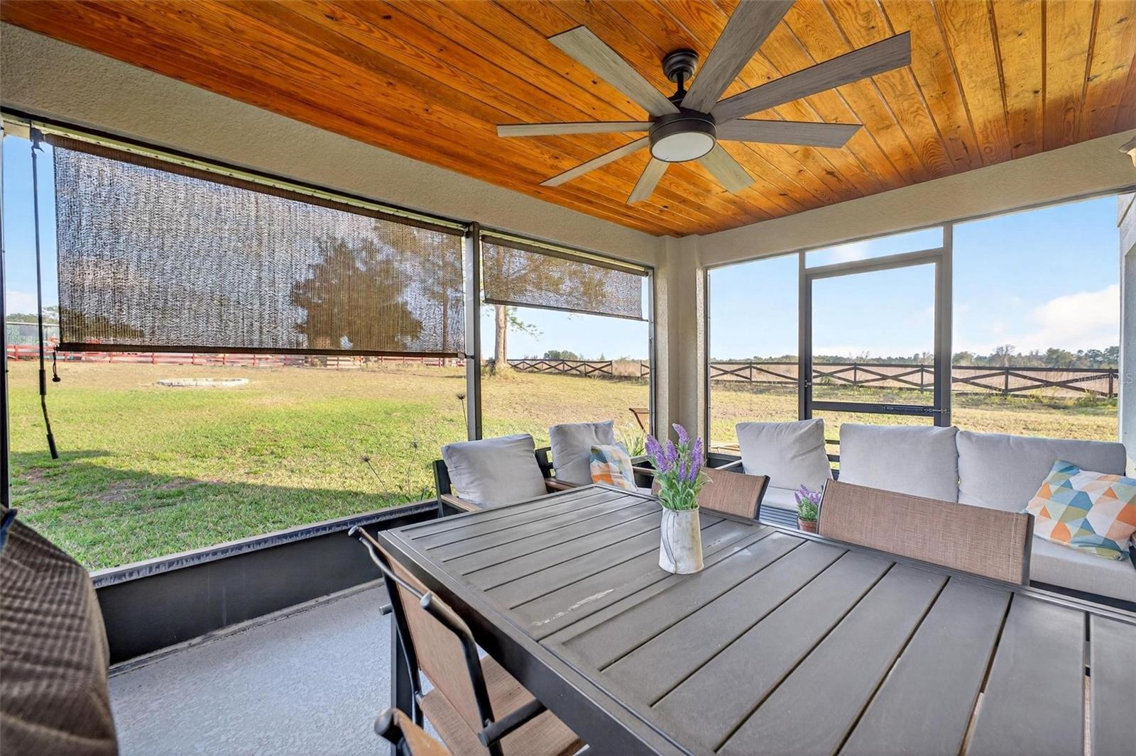 Image 32 of 40 For 20106 Sunset Landing Avenue