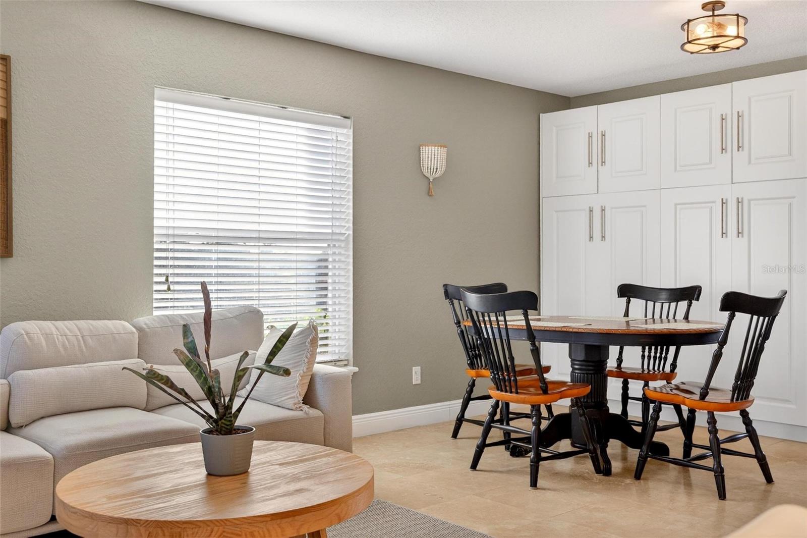 Image 4 of 40 For 20106 Sunset Landing Avenue