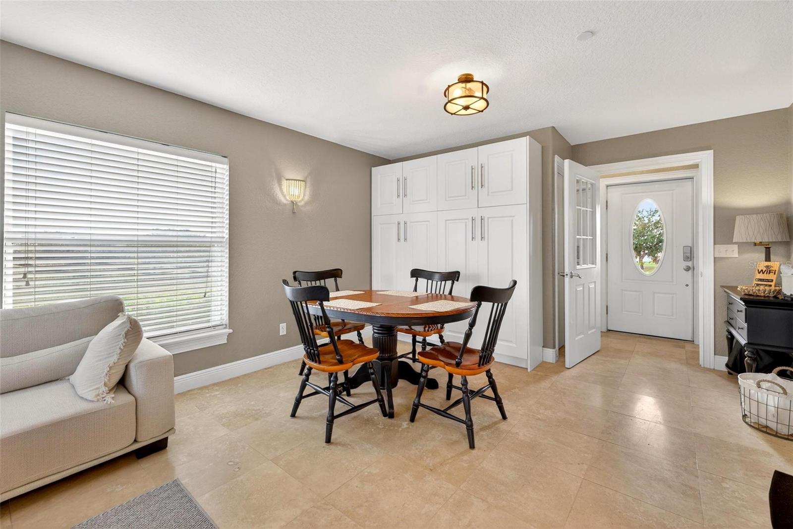 Image 6 of 40 For 20106 Sunset Landing Avenue