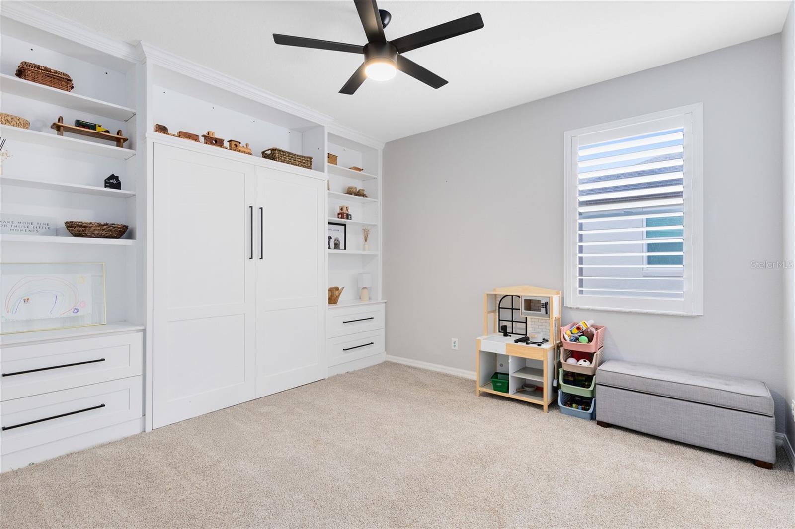 Image 21 of 51 For 106 Thunberg Cove