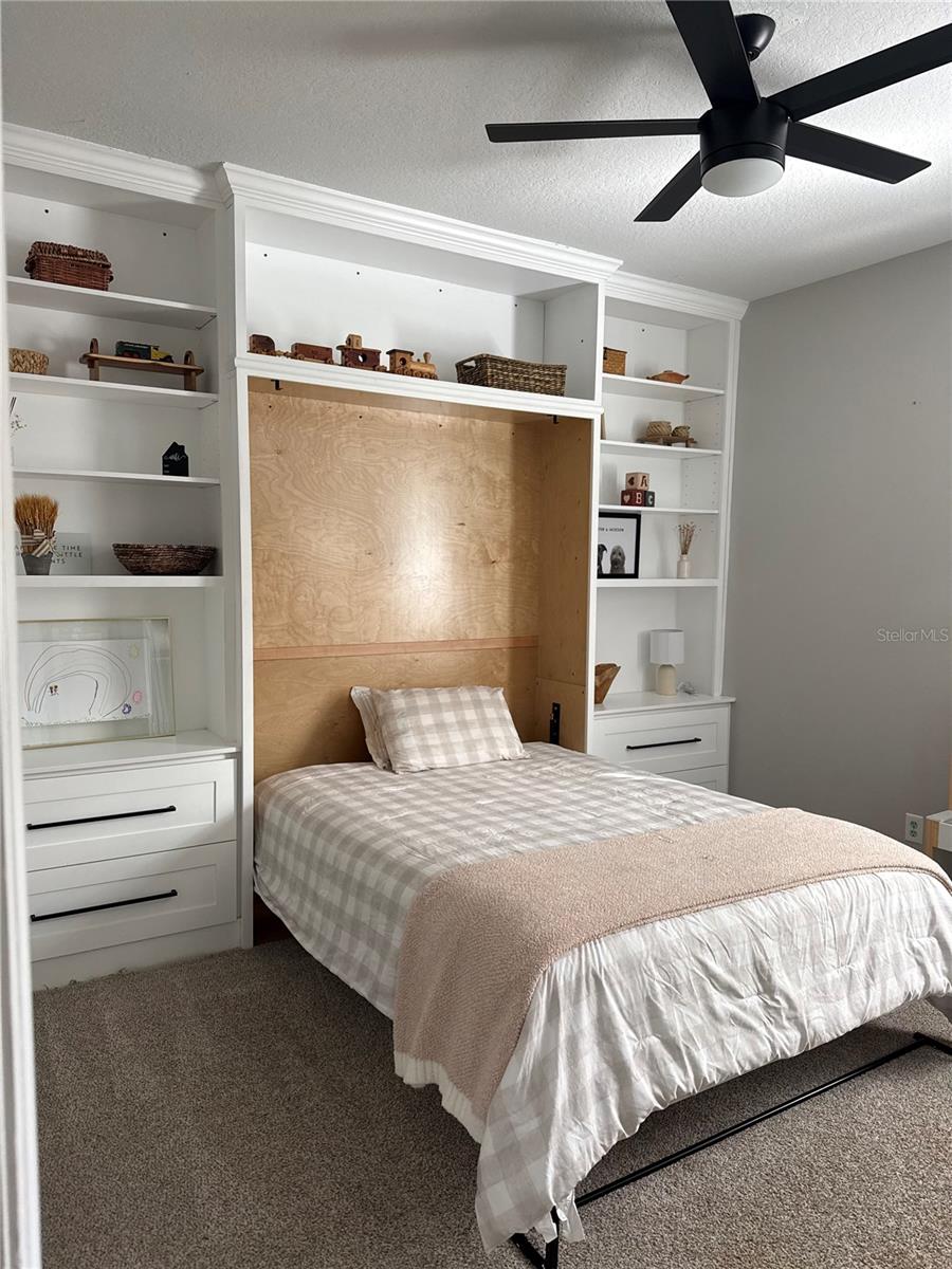 Image 22 of 51 For 106 Thunberg Cove