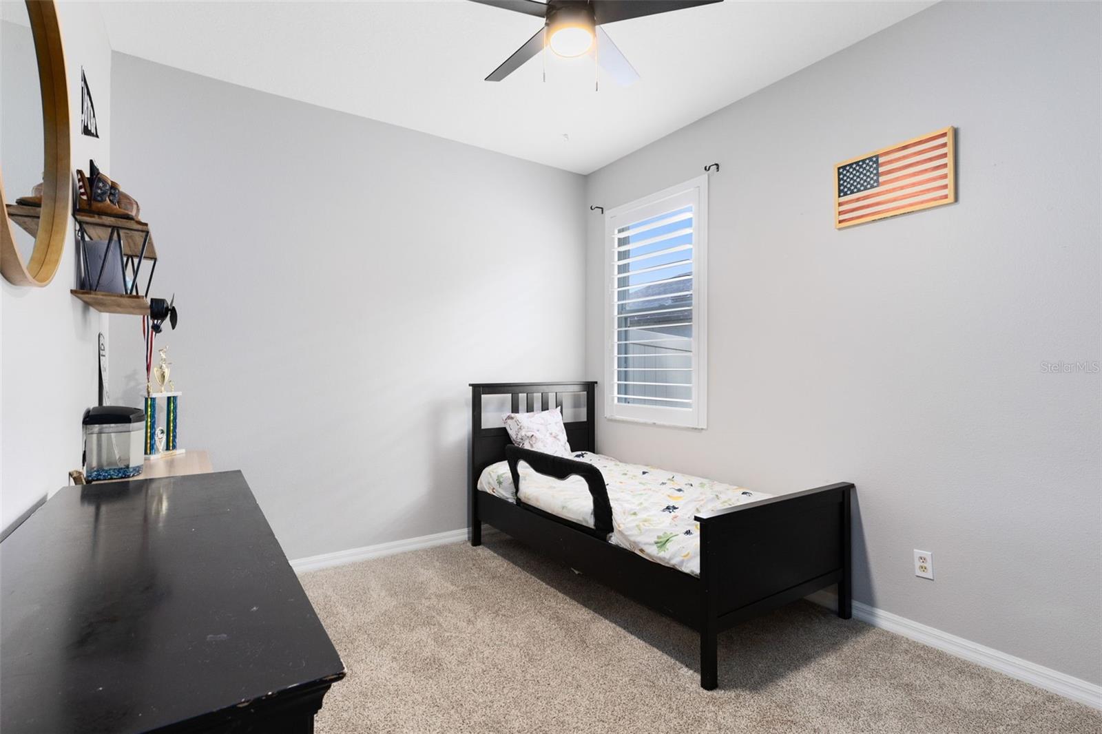 Image 27 of 51 For 106 Thunberg Cove