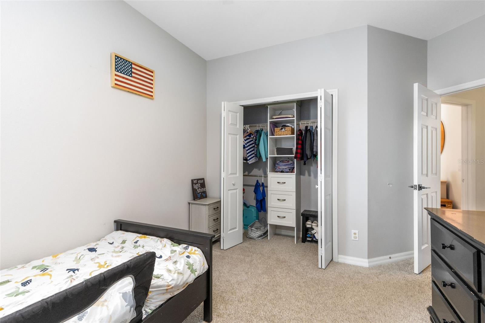 Image 28 of 51 For 106 Thunberg Cove