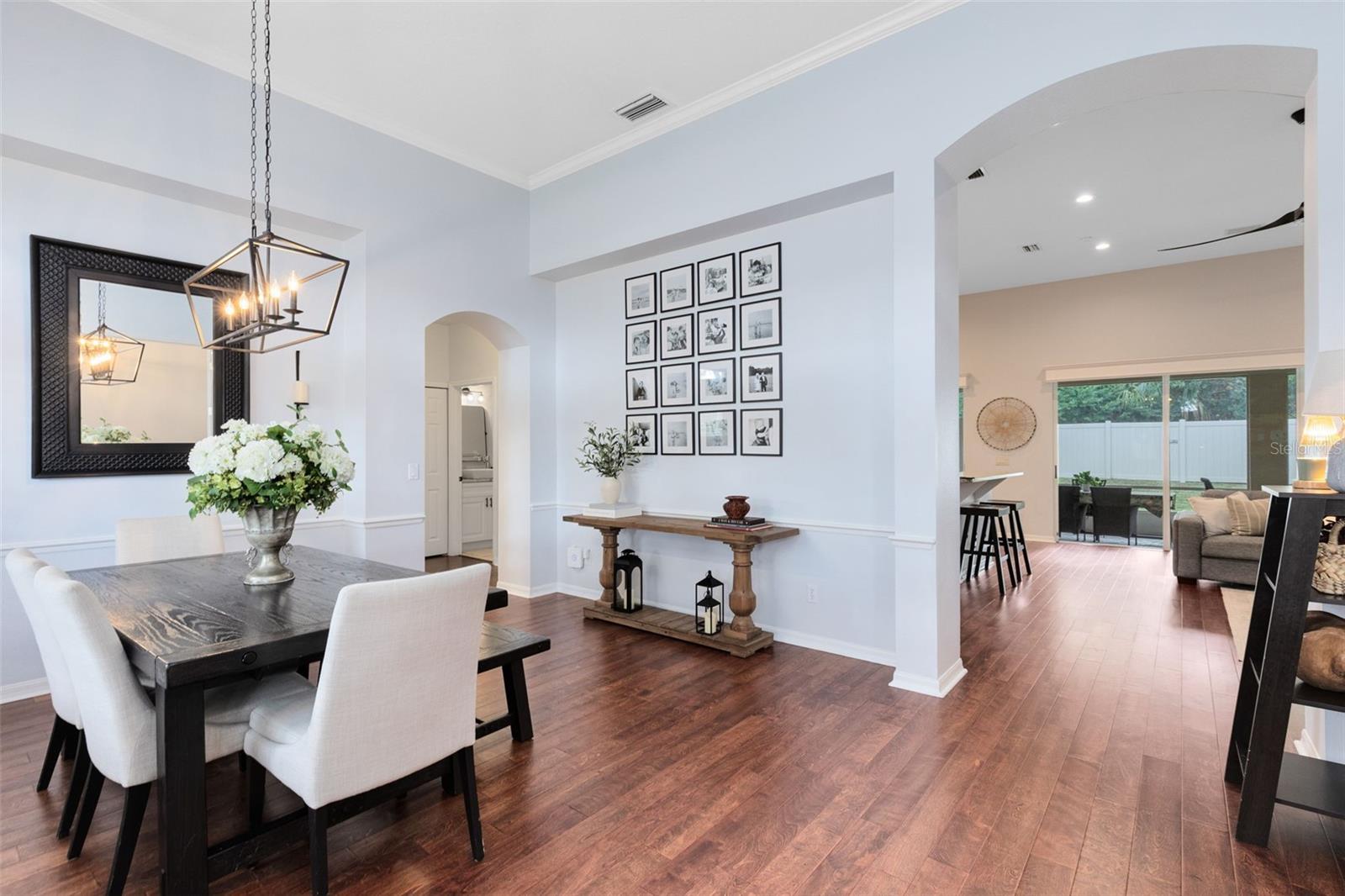 Image 4 of 51 For 106 Thunberg Cove