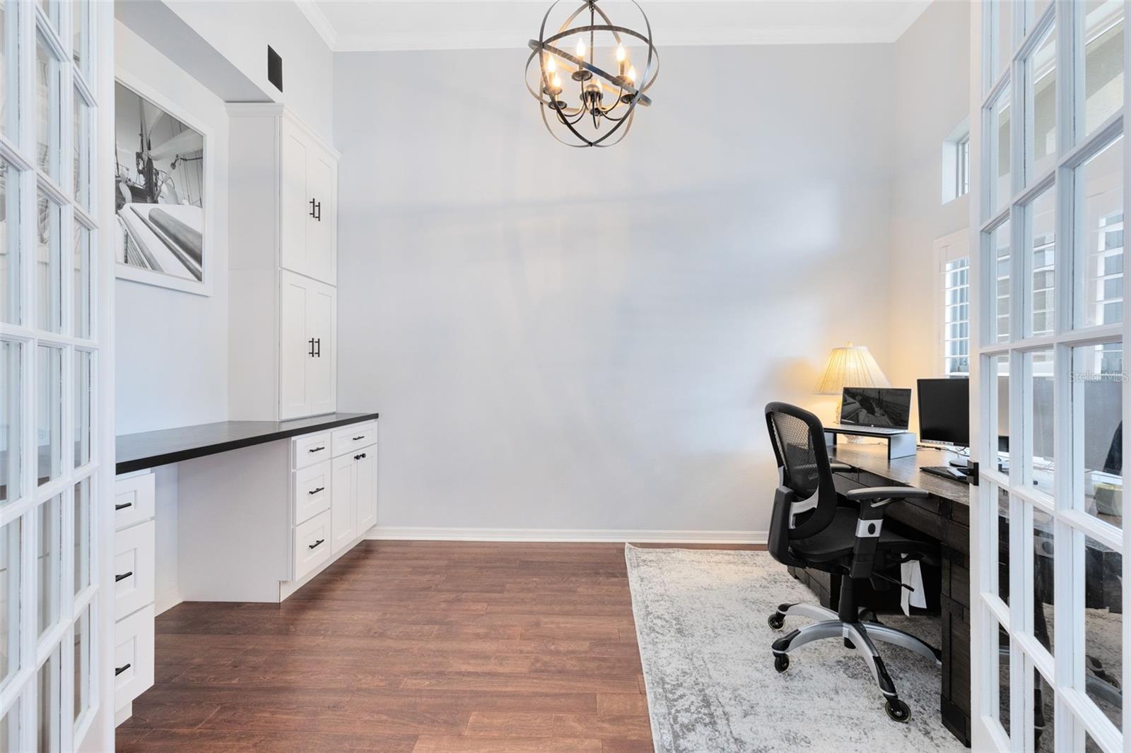 Image 6 of 51 For 106 Thunberg Cove