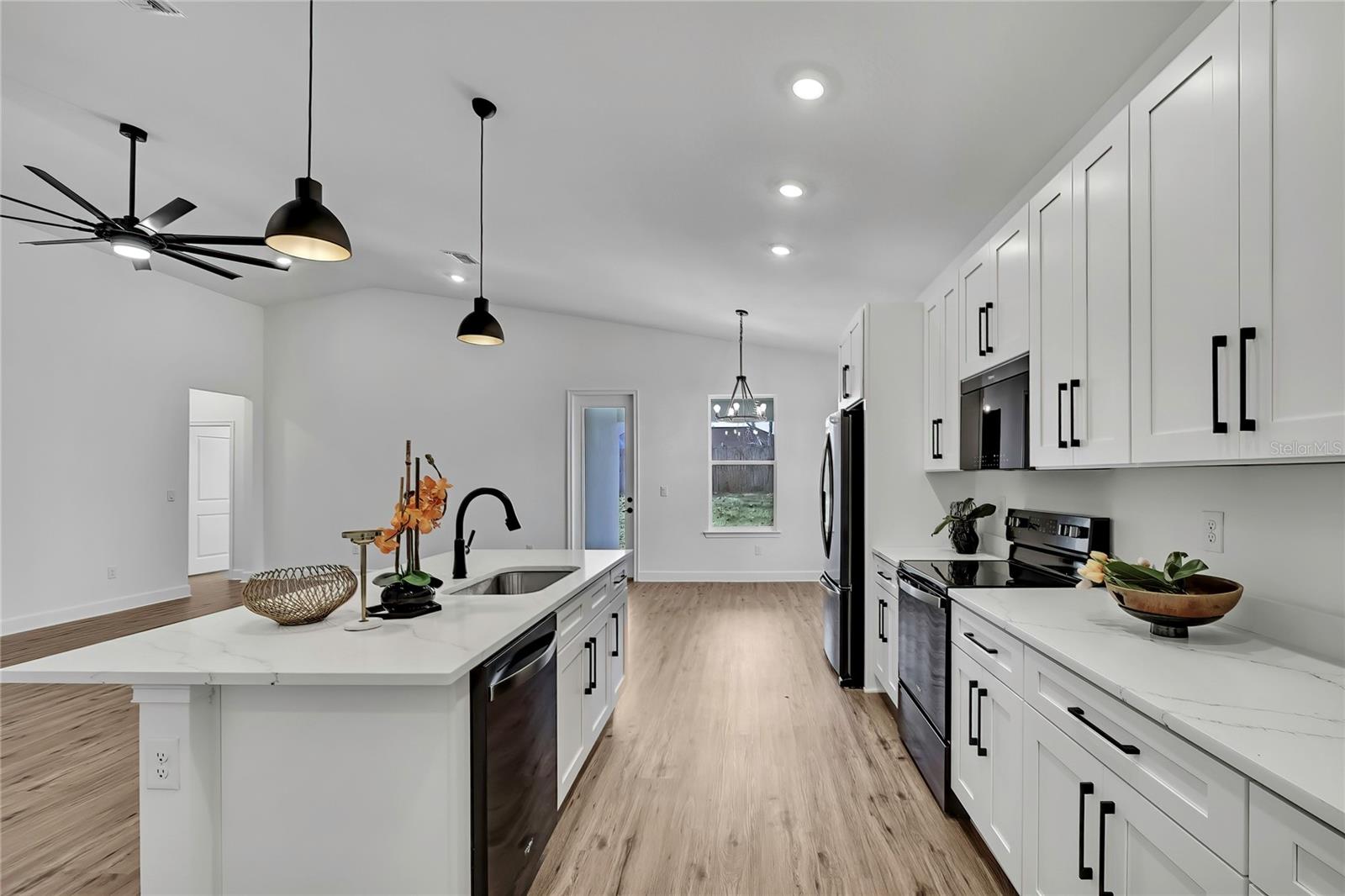 Image 11 of 49 For 1209 Bardahl Avenue