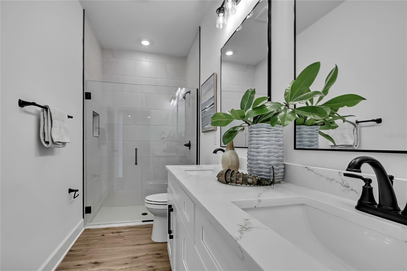 Image 32 of 49 For 1209 Bardahl Avenue