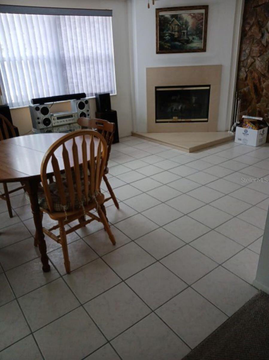 Image 6 of 16 For 7615 Sue Ellen Drive