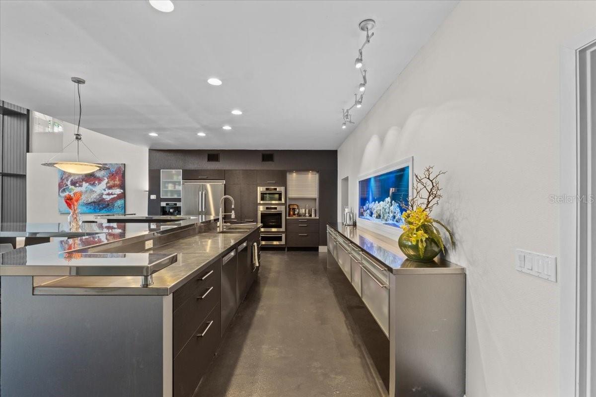 Image 36 of 100 For 3824 Gaines Drive