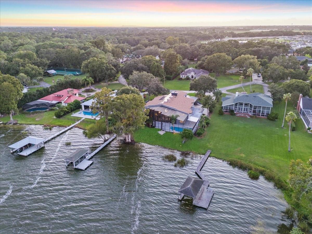 Image 5 of 100 For 3824 Gaines Drive