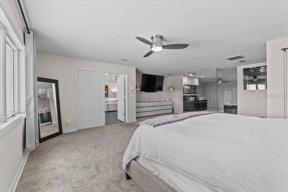 Image 53 of 100 For 3824 Gaines Drive