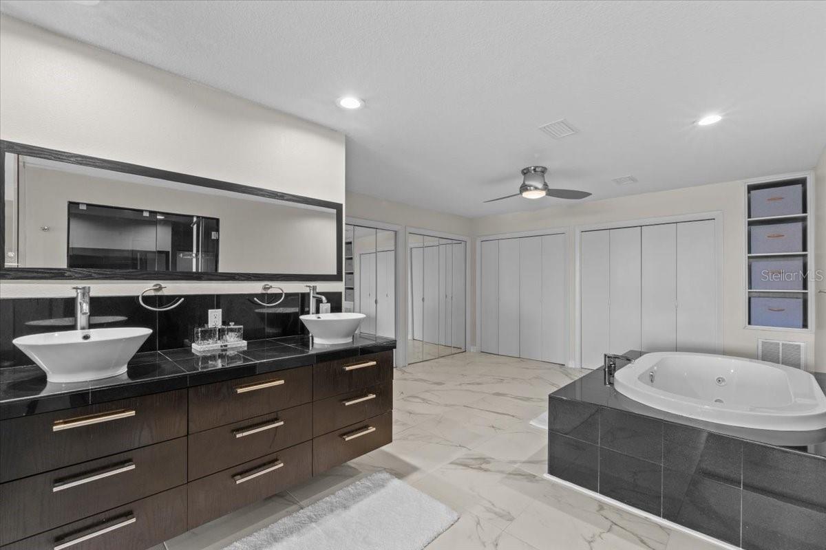 Image 56 of 100 For 3824 Gaines Drive