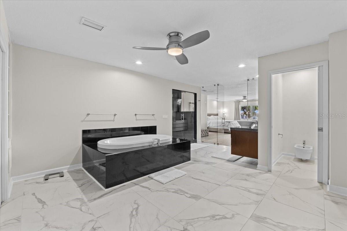 Image 58 of 100 For 3824 Gaines Drive