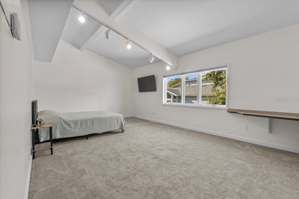 Image 91 of 100 For 3824 Gaines Drive