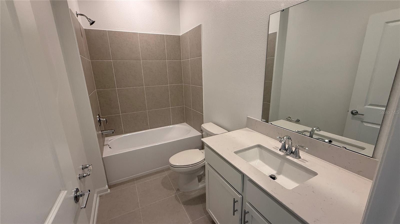 Image 8 of 23 For 2989 Good Vibes Way