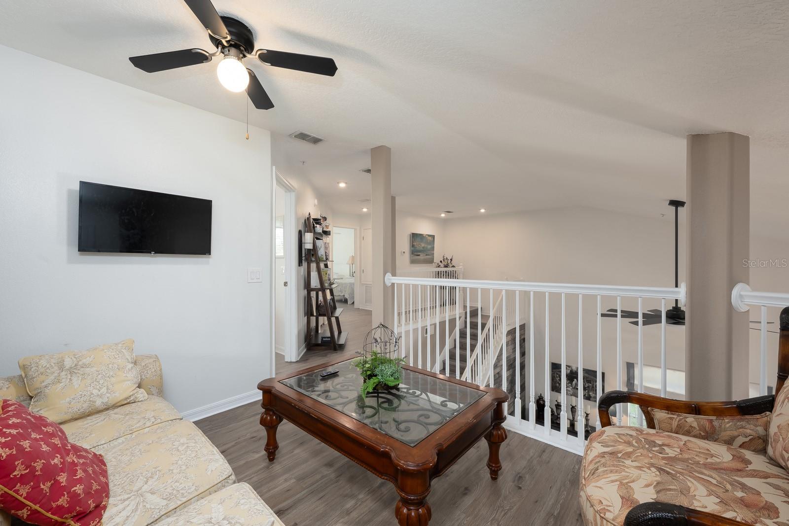 Image 21 of 32 For 700 Seabrook Court 201