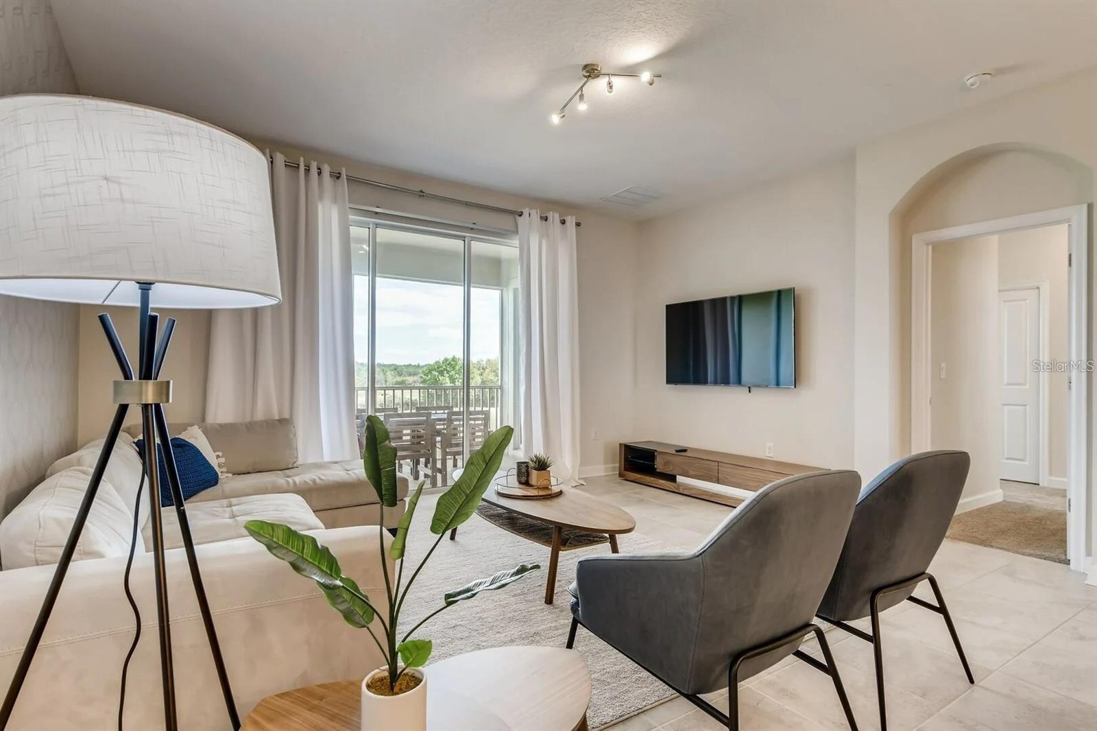 Image 8 of 32 For 545 Ocean Course Avenue 545