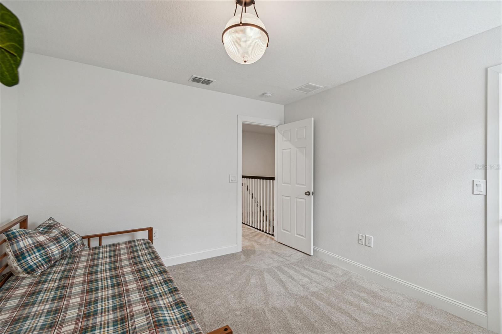 Image 28 of 39 For 13369 Gorgona Isle Drive