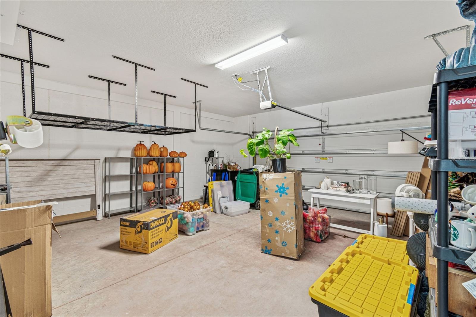 Image 32 of 39 For 13369 Gorgona Isle Drive