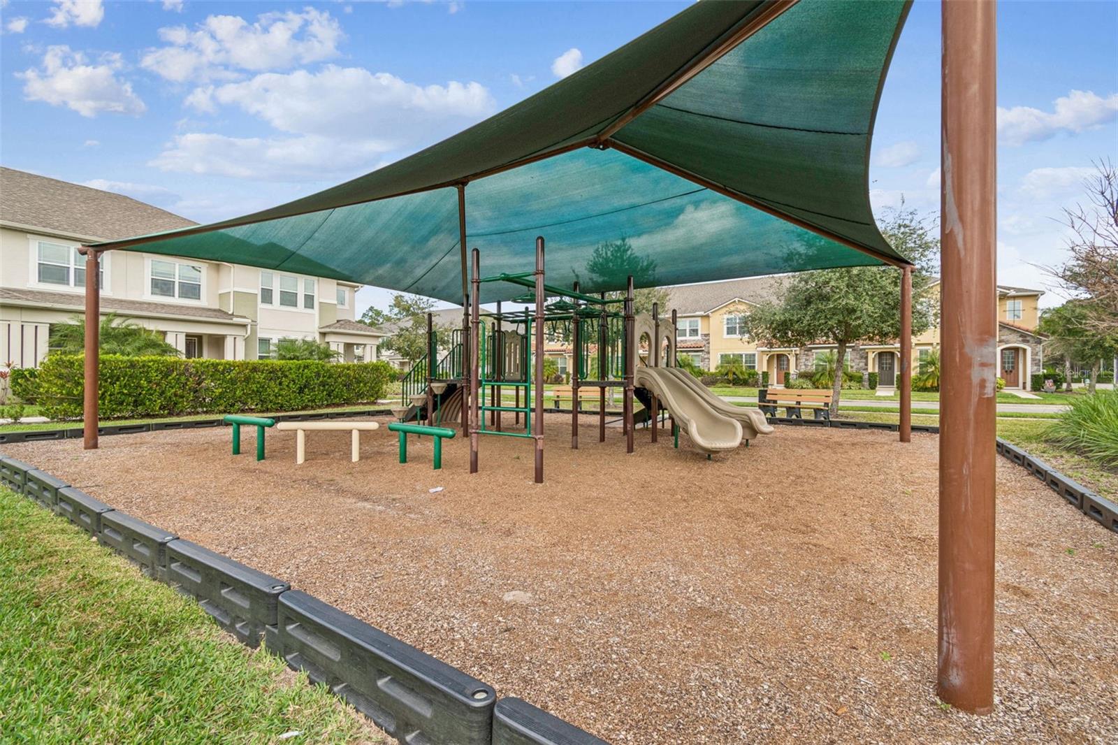 Image 37 of 39 For 13369 Gorgona Isle Drive