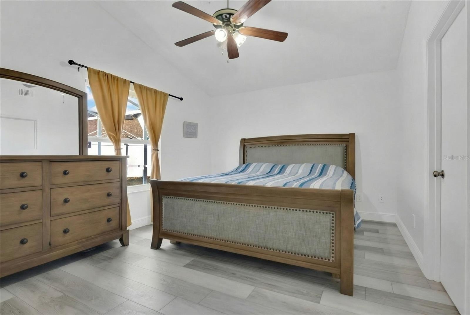 Image 10 of 23 For 6794 Brittany Chase Court