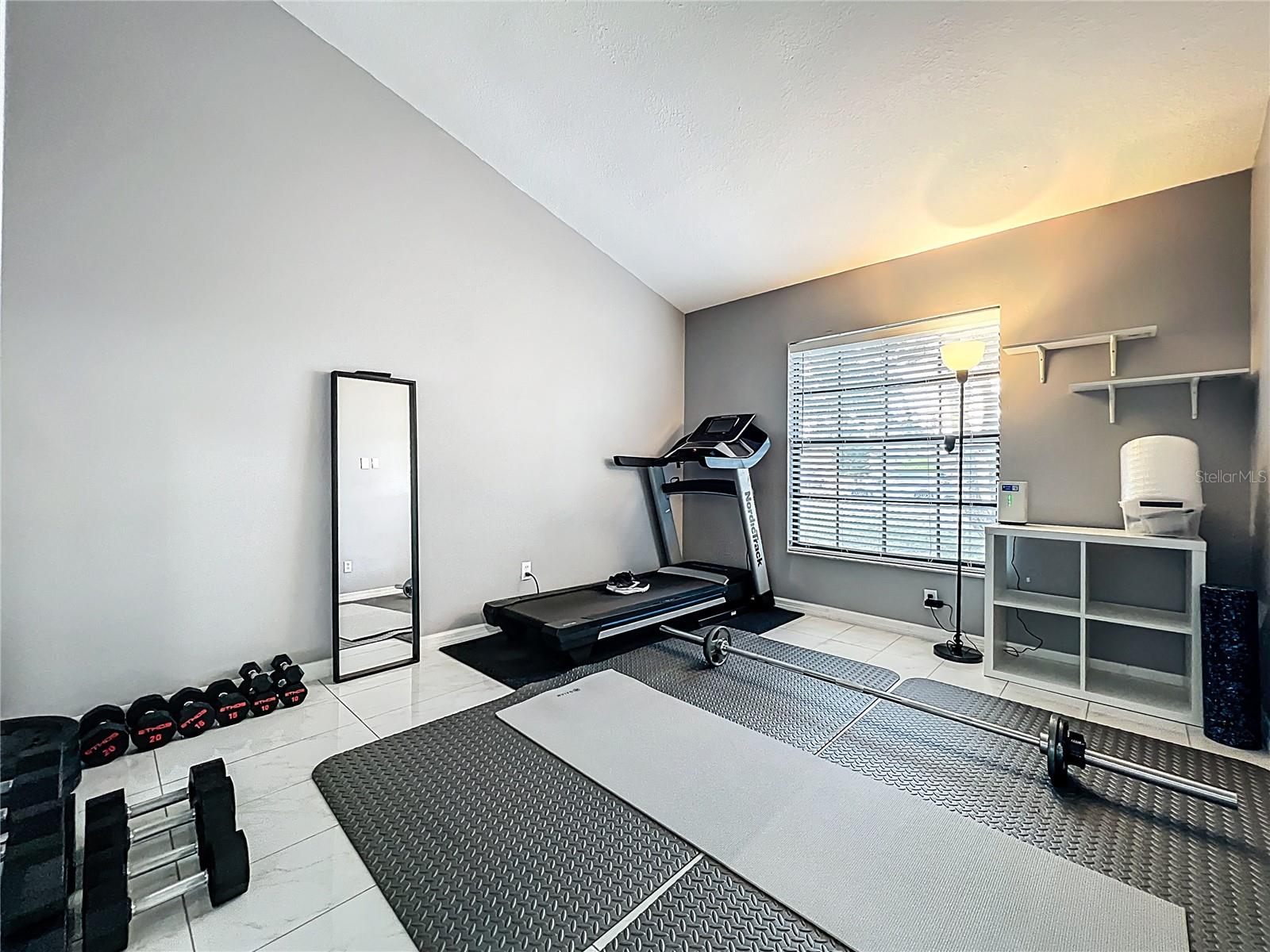 Image 18 of 57 For 9966 Kendal Drive