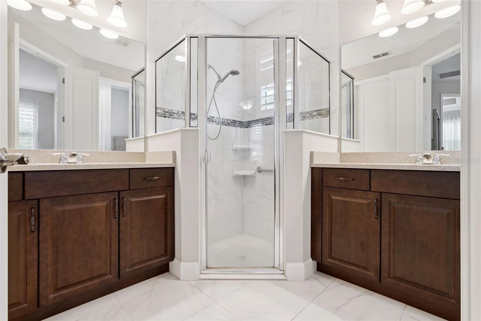 Image 20 of 48 For 1353 Red Clover Lane