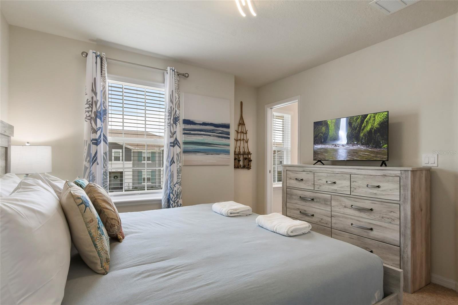 Image 43 of 72 For 4045 Lana Avenue