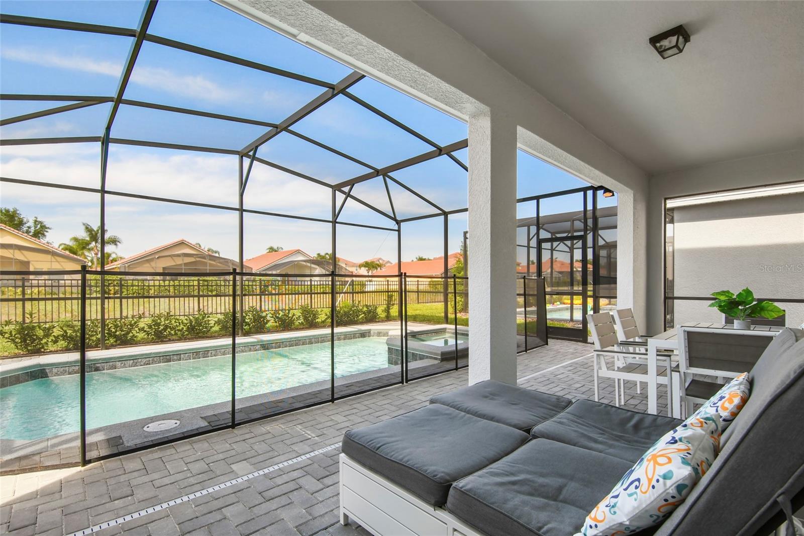 Image 5 of 72 For 4045 Lana Avenue