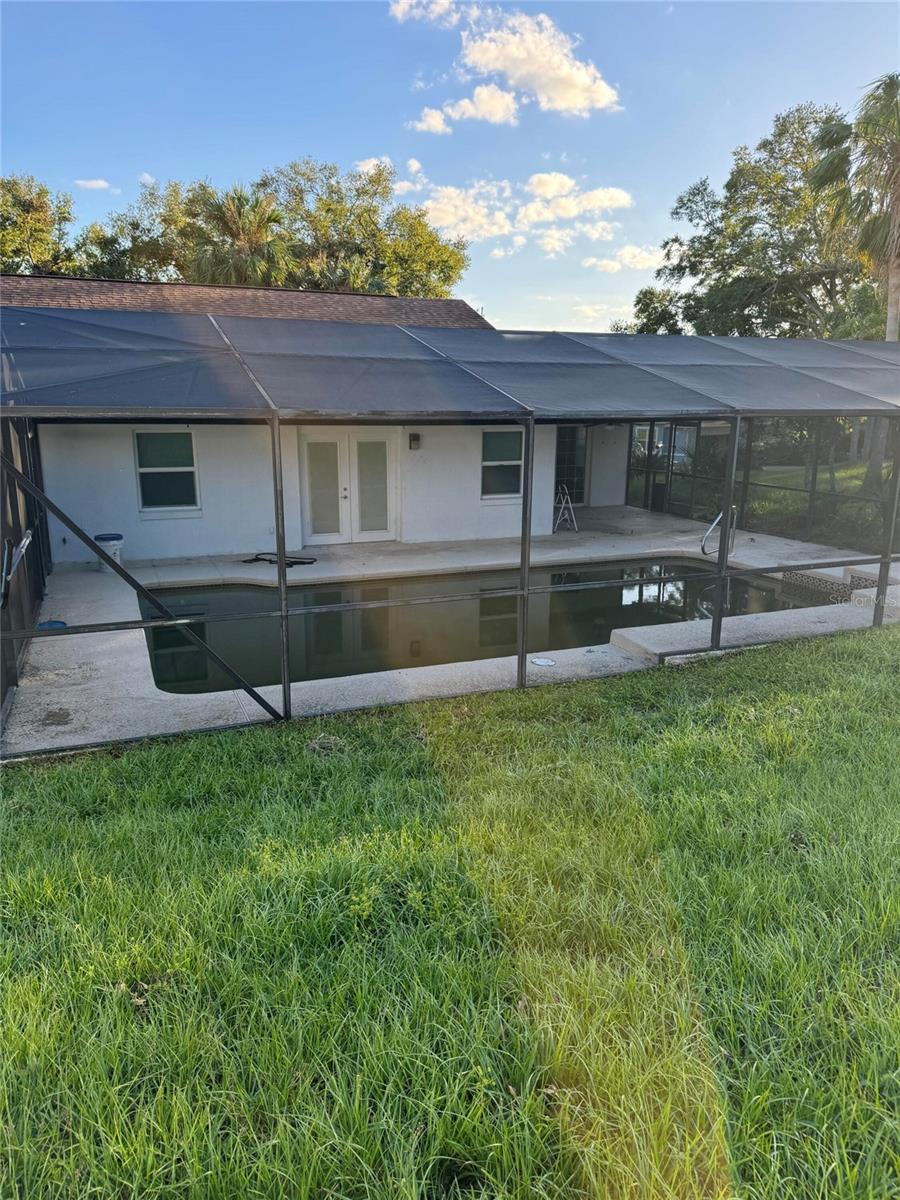 Image 2 of 8 For 10545 Parkway Drive