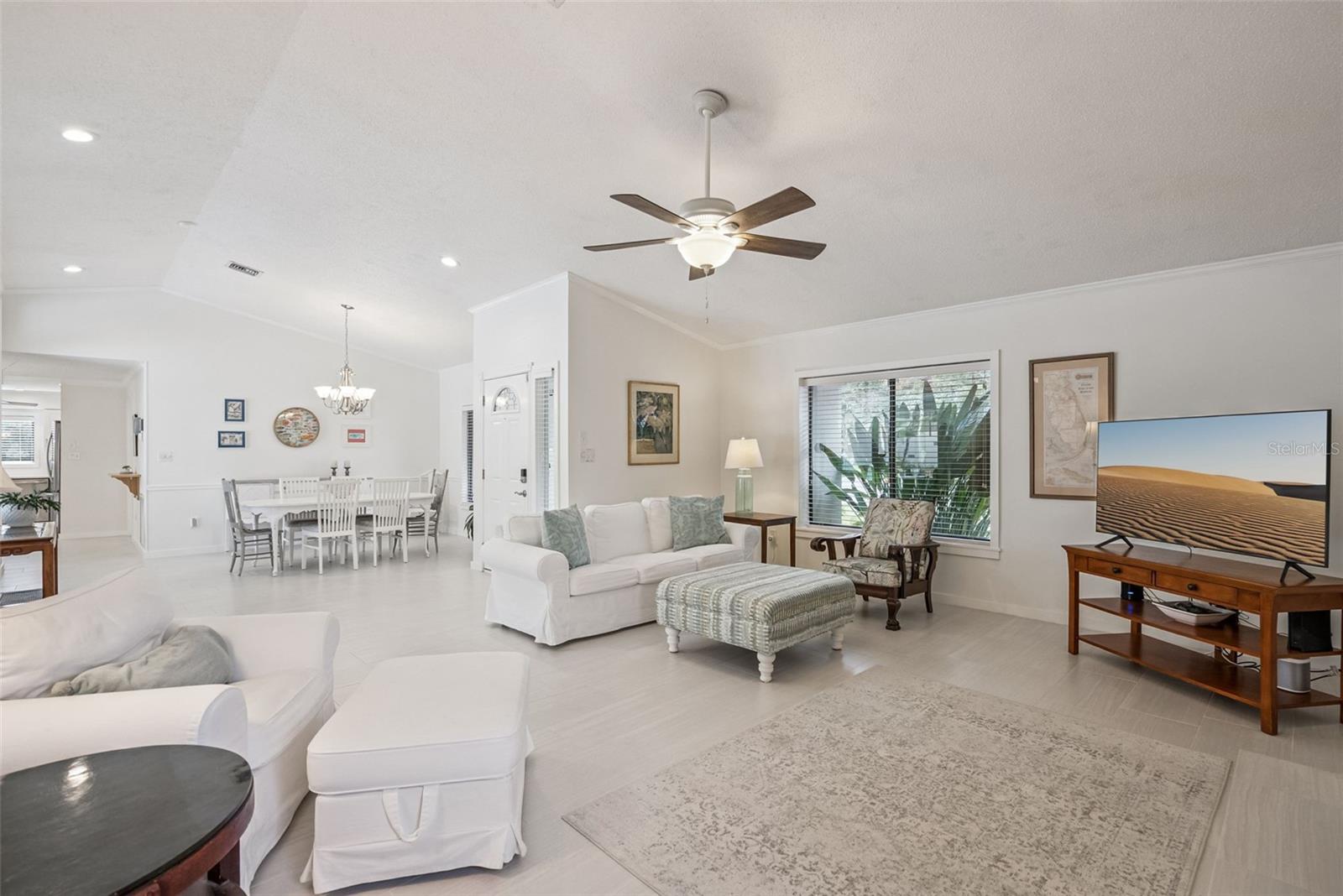 Image 17 of 64 For 253 Donegal Court