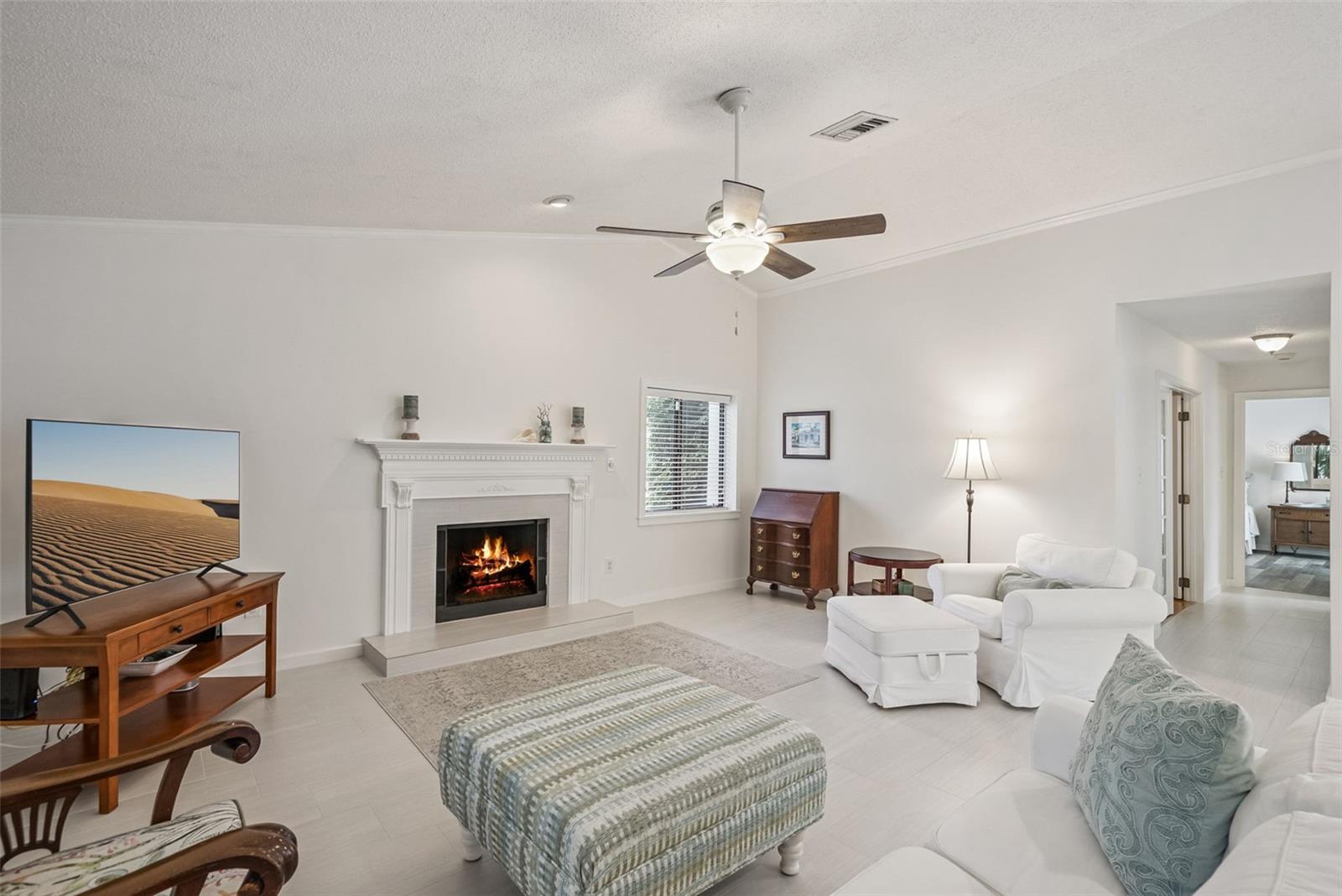 Image 19 of 64 For 253 Donegal Court