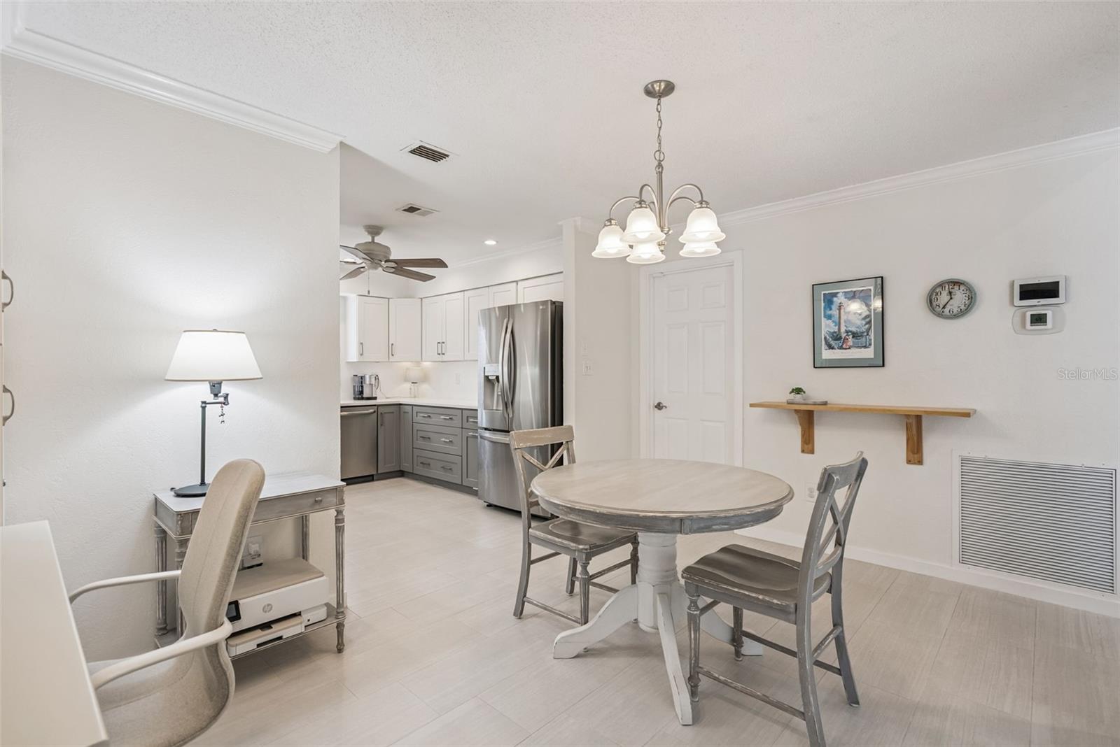 Image 24 of 64 For 253 Donegal Court